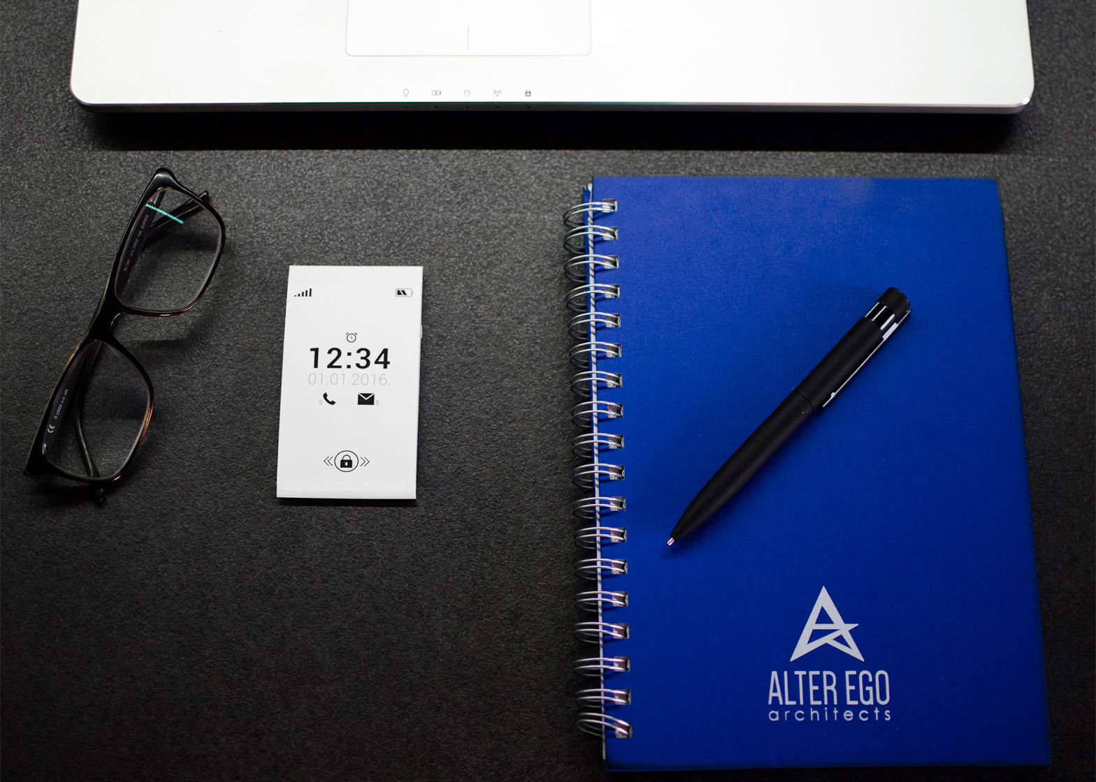 0 Phone Alter Ego Architects (5)