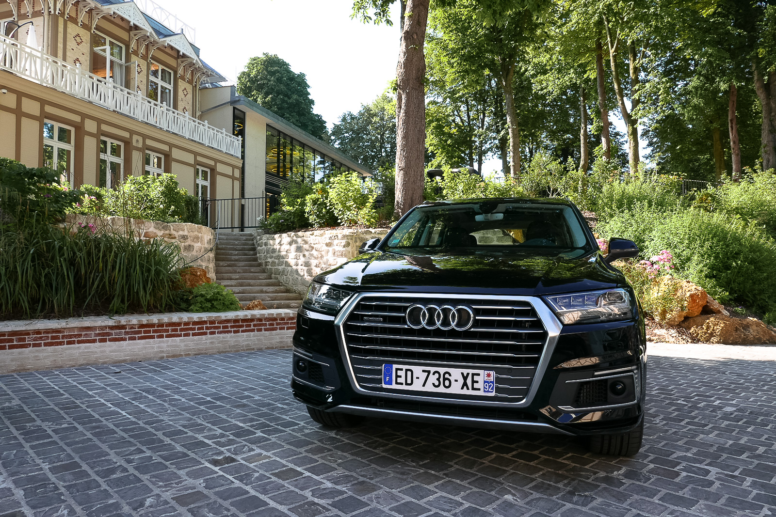 Audi Q7 e-tron