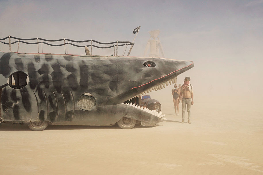 victor-habchy-burning-man-42