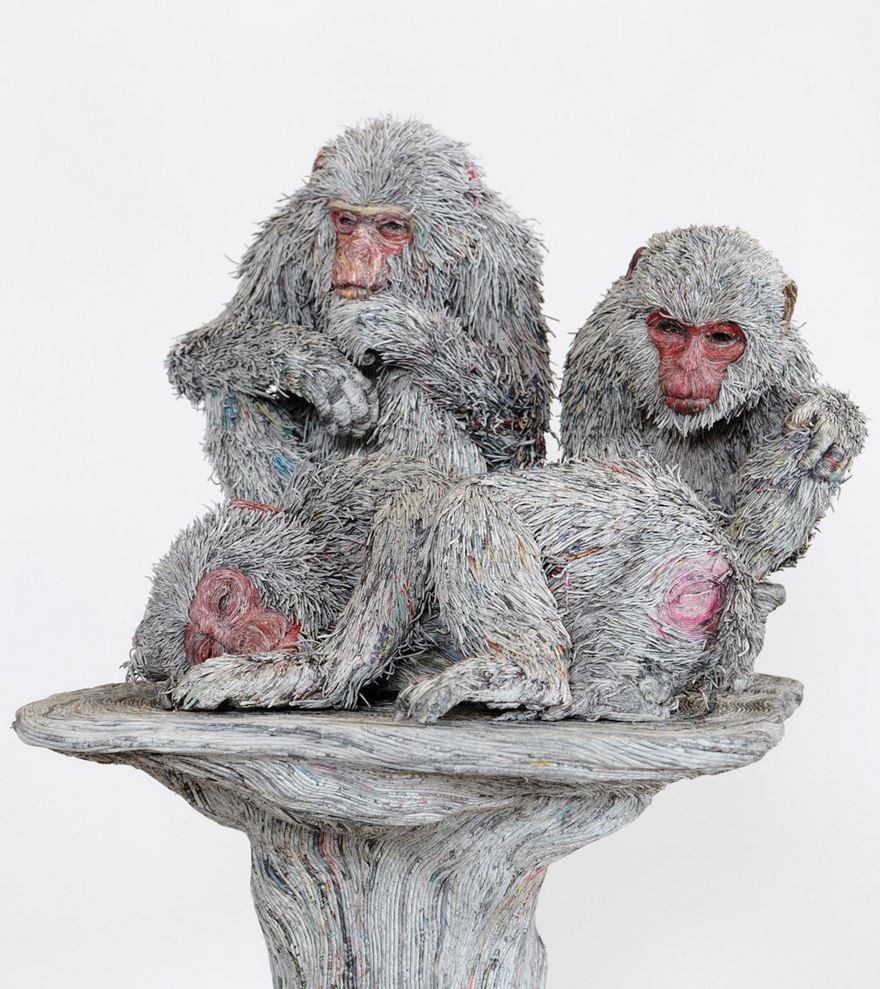 chie-hitotsuyama-newspaper-sculpture5